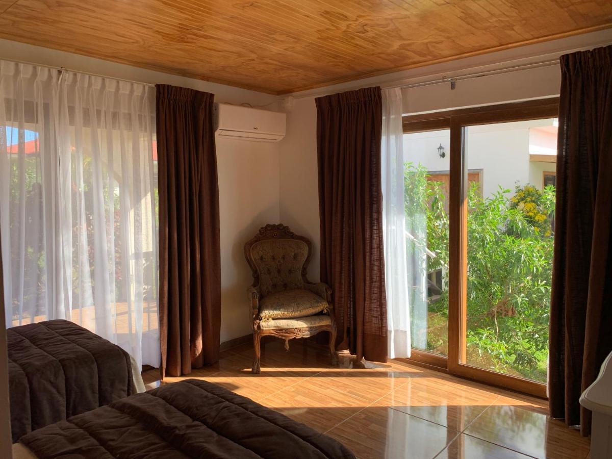 Teanehi Bed & Breakfast Hanga Roa Exterior foto